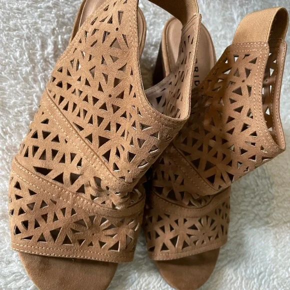 Torrid ankle bootie size 8.5W - Picture 5 of 7